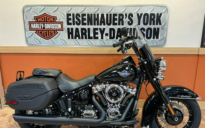 2026 Harley-Davidson® FLHC - Heritage Classic