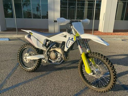 2019 Husqvarna FC 450 Rockstar Edition Review (11 Fast Facts)