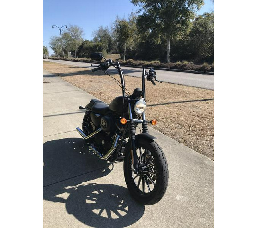 2013 Harley-Davidson® XL883N - Sportster® Iron 883™