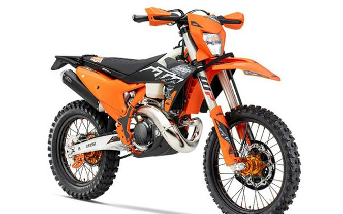 2025 KTM 300 XC-W Factory Edition First Look [11 Fast Facts]