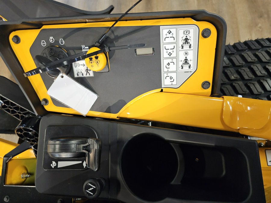 2025 Cub Cadet ZT1 60 - 108931
