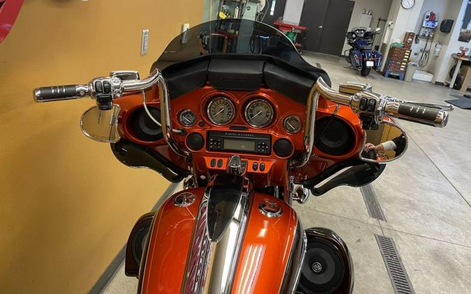 2012 Harley-Davidson FLHXSE3 - CVO Street Glide