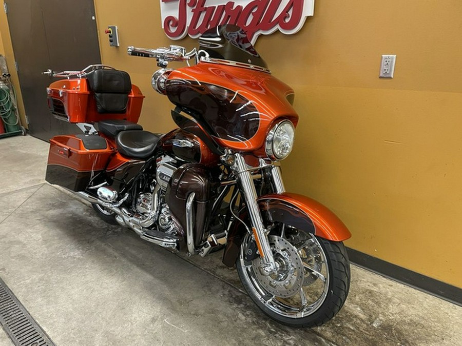 2012 Harley-Davidson FLHXSE3 - CVO Street Glide