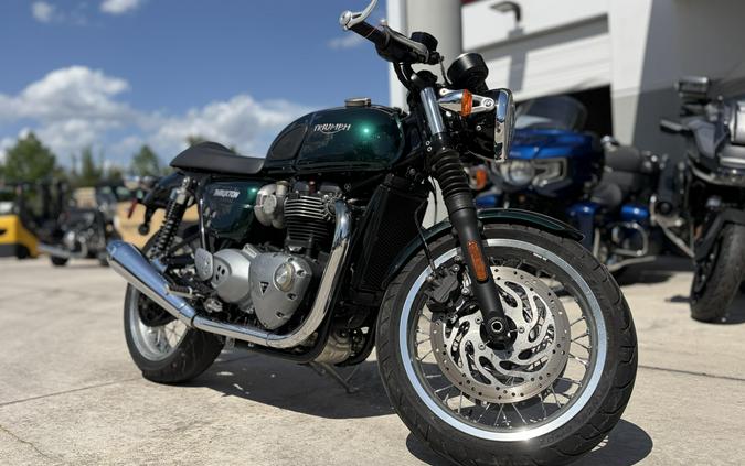 2016 Triumph Thruxton 1200