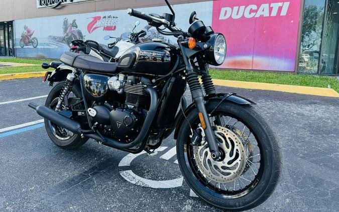 2022 Triumph Bonneville T120 Black Jet Black