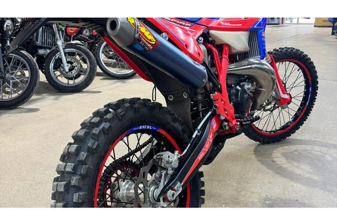 2023 RR Race Edition 300 - Beta Motorcycles