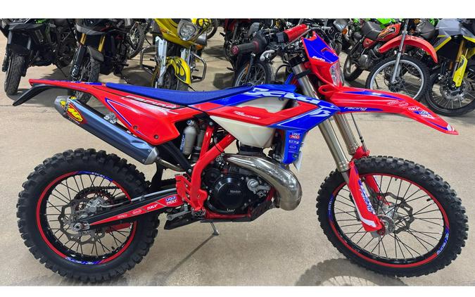 2023 RR Race Edition 300 - Beta Motorcycles