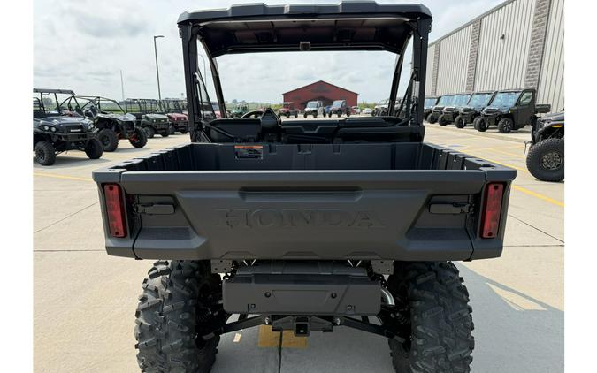 2026 Pioneer 1000 Deluxe - Honda
