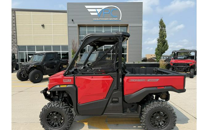 2026 Pioneer 1000 Deluxe - Honda