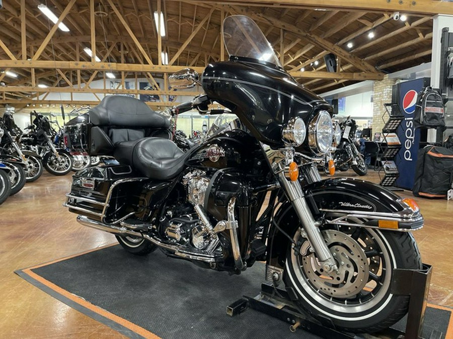 2006 Harley-Davidson FLHTCUI - Ultra Classic Electra Glide