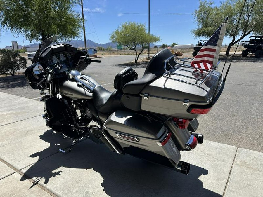2016 Harley-Davidson® FLHTCUL - Electra Glide® Ultra Classic® Low
