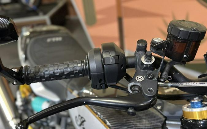 2023 Indian FTR R Carbon Carbon Fiber