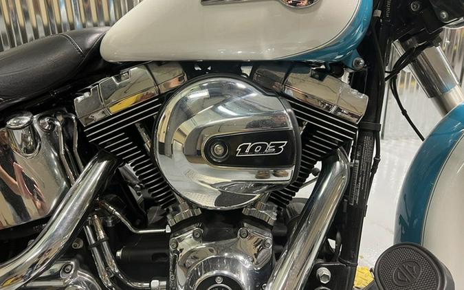 2016 Harley-Davidson Softail FLSTC - Heritage Classic
