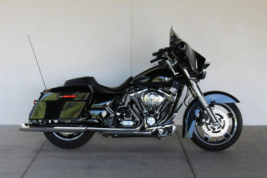 2013 Harley-Davidson® FLHX - Street Glide®