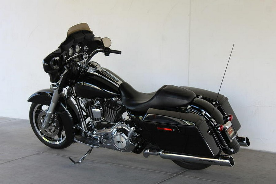 2013 Harley-Davidson® FLHX - Street Glide®