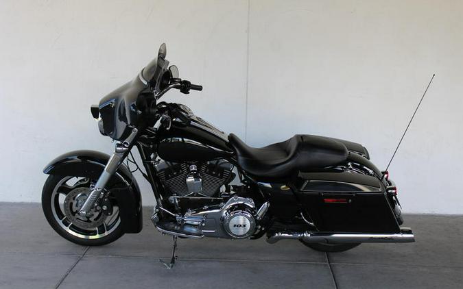 2013 Harley-Davidson® FLHX - Street Glide®