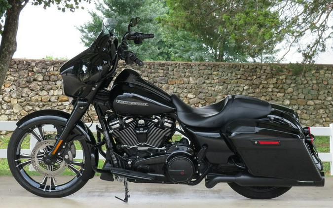 2019 Harley-Davidson® FLHXS - Street Glide® Special