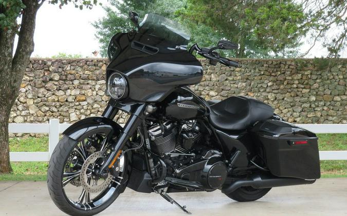 2019 Harley-Davidson® FLHXS - Street Glide® Special