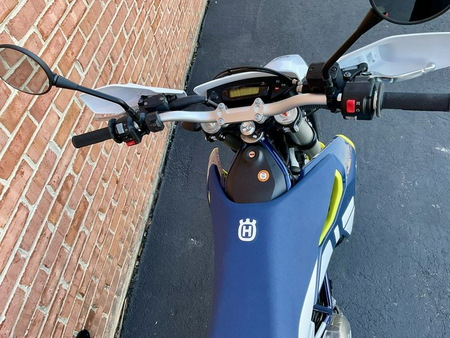 2024 Husqvarna Enduro 701