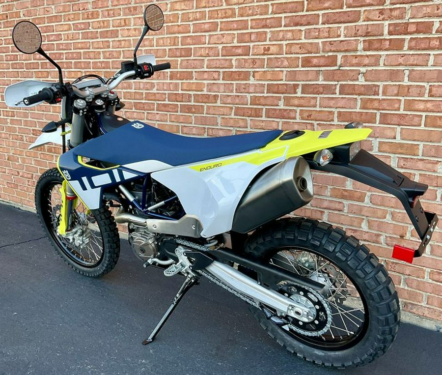 2024 Husqvarna Enduro 701