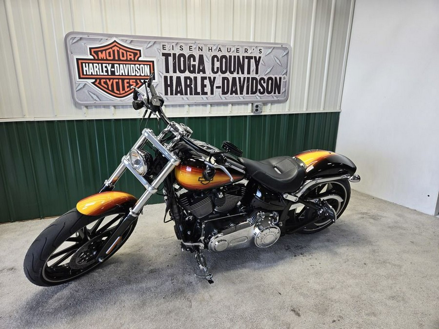 2015 Harley-Davidson® FXSB - Softail® Breakout®