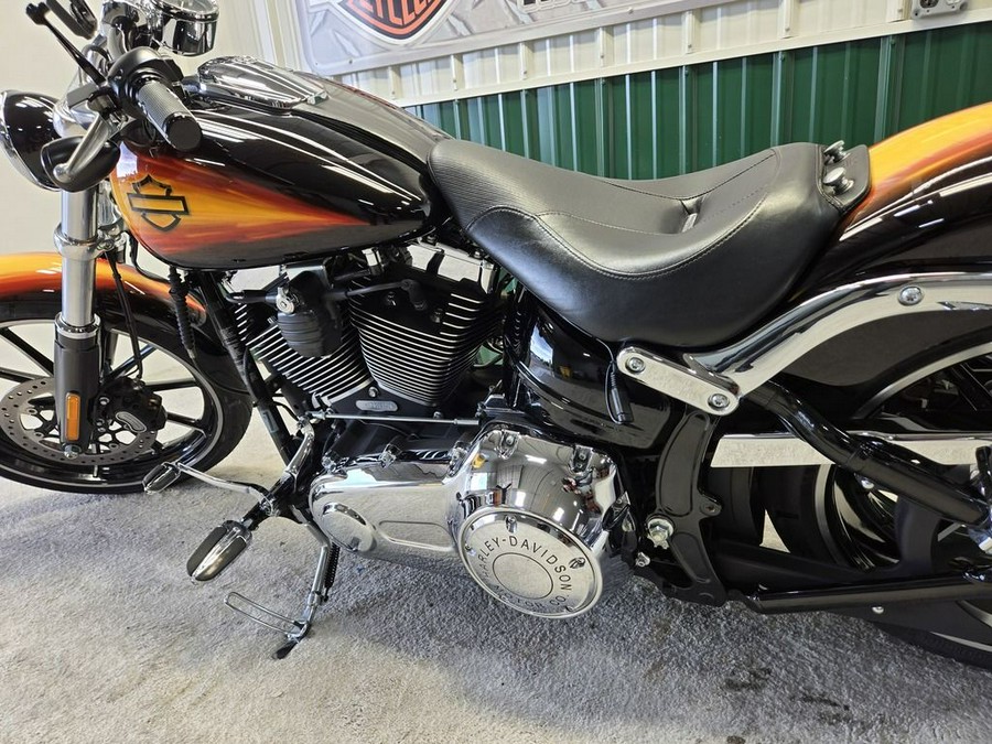 2015 Harley-Davidson® FXSB - Softail® Breakout®