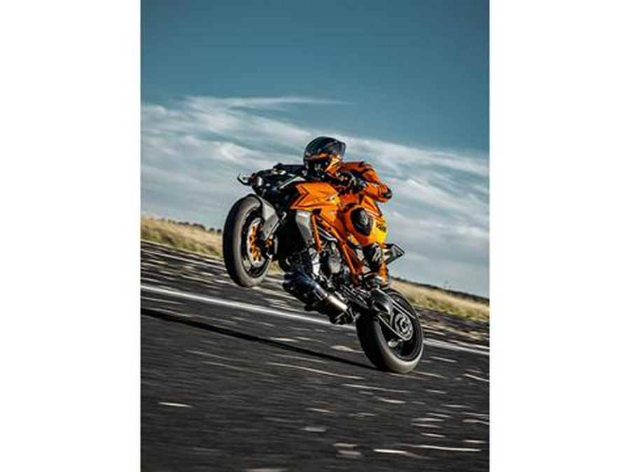 2025 KTM 1390 Super Duke R EVO