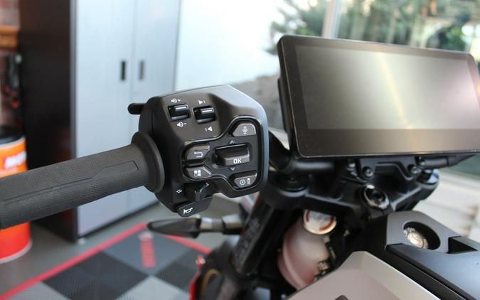 2025 Can-Am Pulse 73