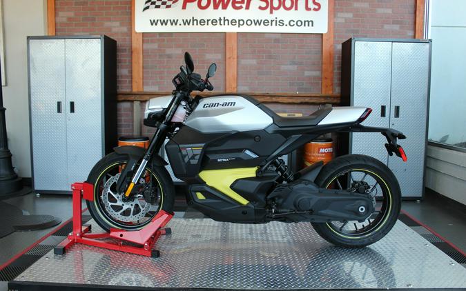 2025 Can-Am Pulse 73