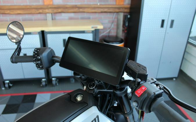 2025 Can-Am Pulse 73