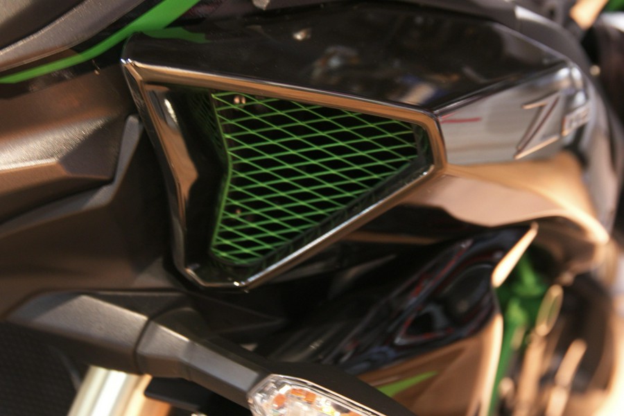 2023 Kawasaki Z H 2 SE