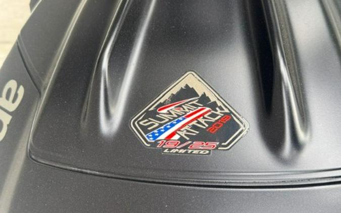2019 Aprilia Tuono V4 1100 Factory Summit Attack