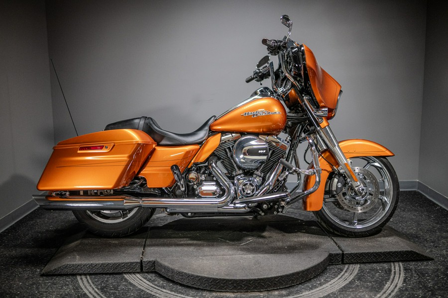 2015 Street Glide Special (FLHXS)