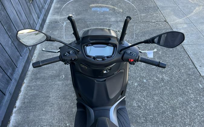 2027 Piaggio BV 400 25th Anniversary