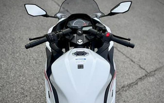 2026 Kawasaki Ninja® 300 ABS