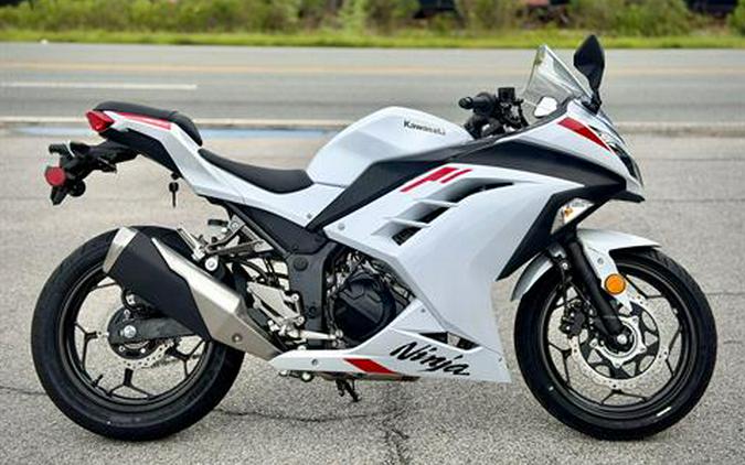 2026 Kawasaki Ninja® 300 ABS