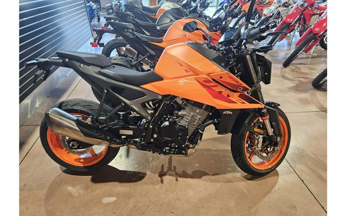 2024 KTM 990 Duke: MD Ride Review (Bike Reports) (News)