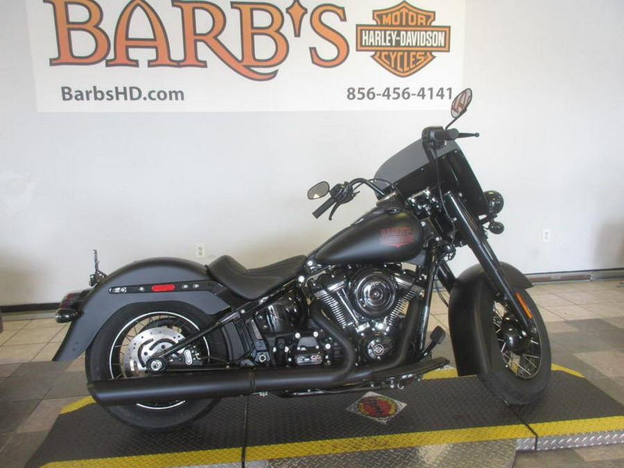 2026 Harley-Davidson® FLHD - Deadwood™