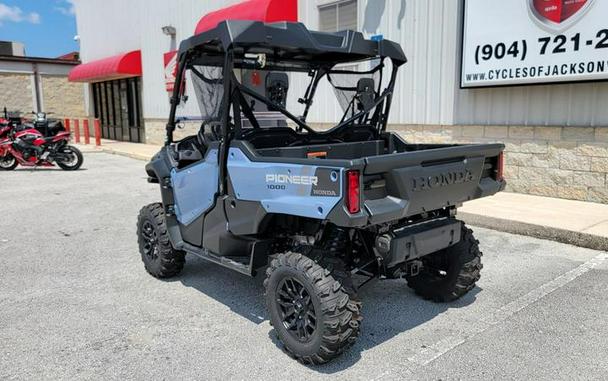 2024 Honda® Pioneer 1000 Deluxe