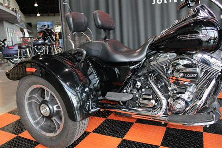 2015 Harley-Davidson Freewheeler™