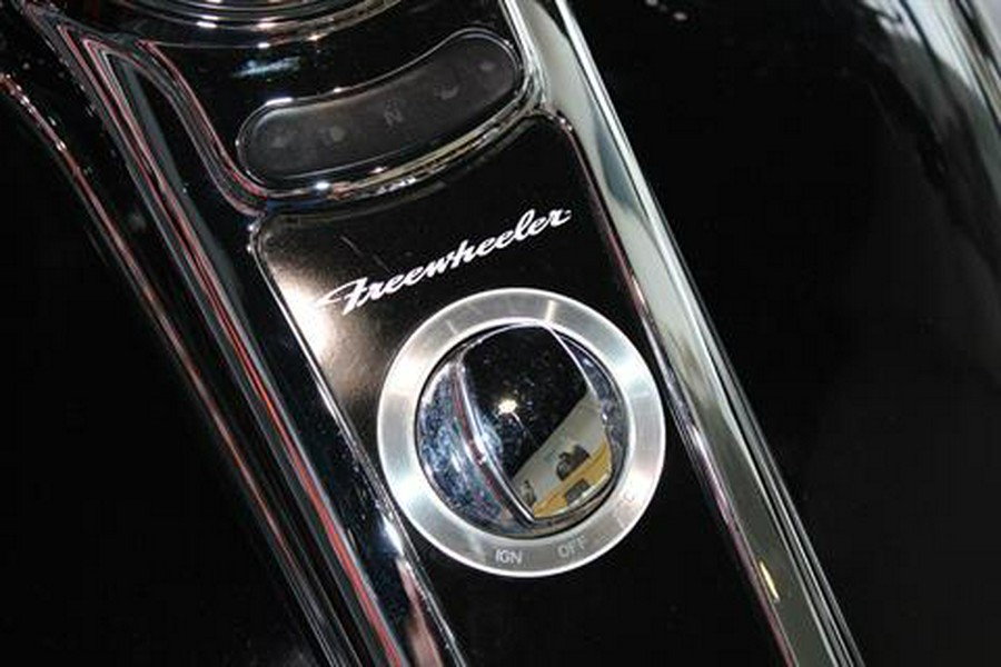 2015 Harley-Davidson Freewheeler™