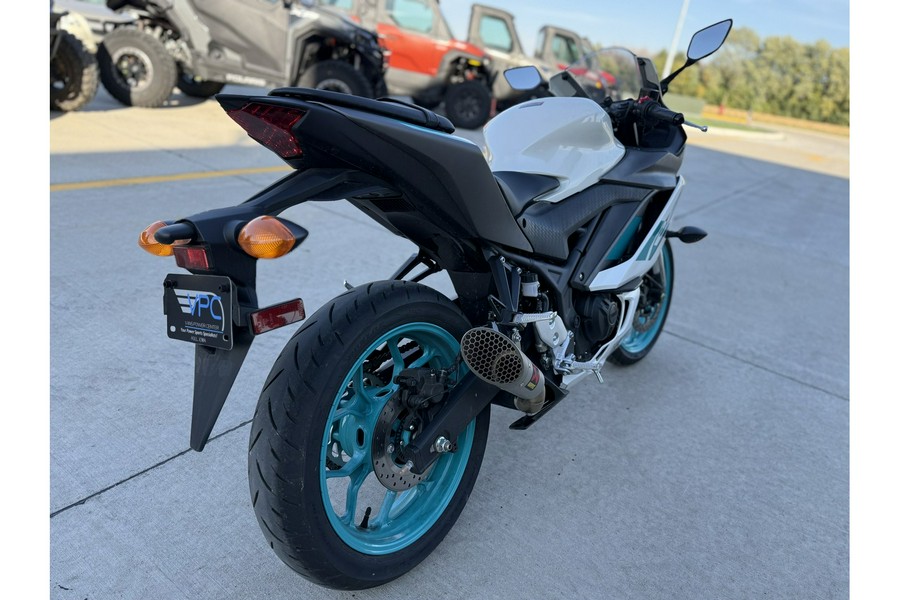 2024 Yamaha YZF-R3 ABS