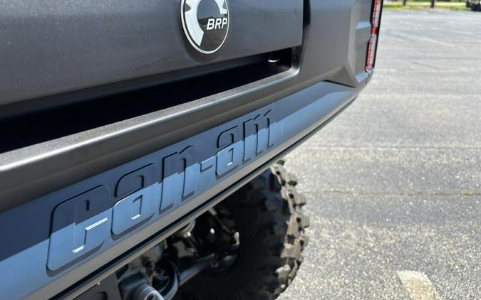 2026 Can-Am® Defender Limited HD11
