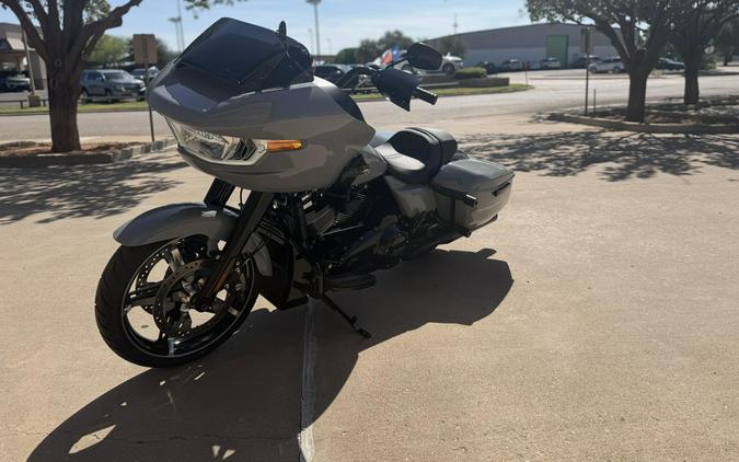 2025 Harley-Davidson® Road Glide® Billiard Gray - Black Finish