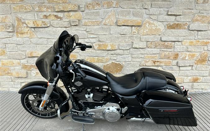 2021 Harley-Davidson Street Glide Special