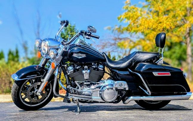 2017 Harley-Davidson® FLHR - Road King®