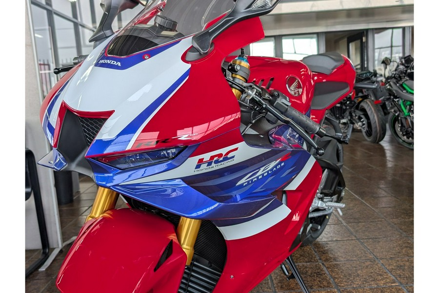 2025 Honda CBR1000RR-R Fireblade SP