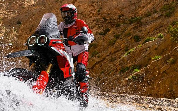 2025 Ducati DesertX Rally