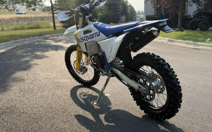 2027 Husqvarna TE 300