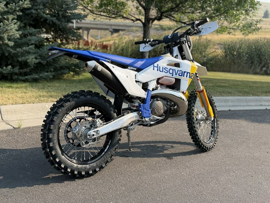 2027 Husqvarna TE 300